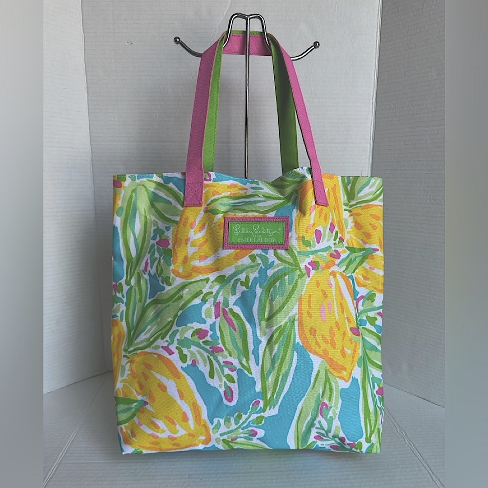 Lilly Pulitzer for Estee Lauder Tote New